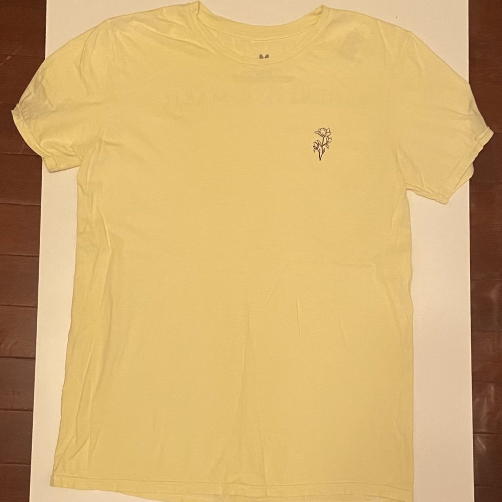 Urban Outfitter Graphic T-shirt with Flower